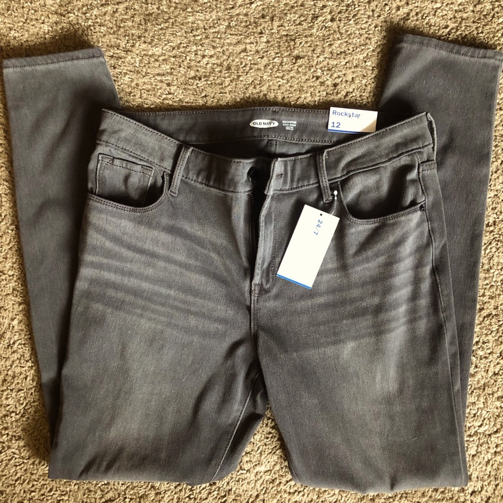 NWT Old Navy Gray Rockstar Super Skinny Jeggings